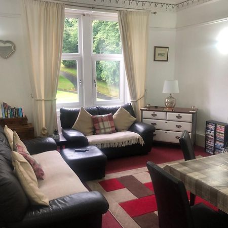 Captivating 2-Bed Apartment In Isle Of Bute Rothesay Ngoại thất bức ảnh