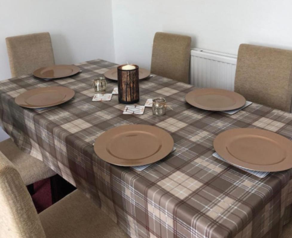 Captivating 2-Bed Apartment In Isle Of Bute Rothesay Ngoại thất bức ảnh