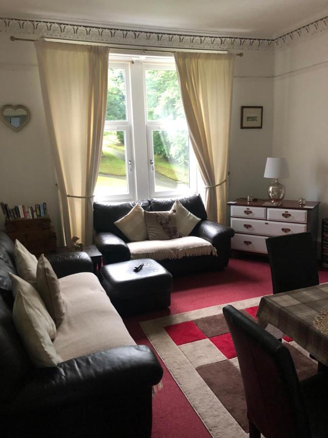 Captivating 2-Bed Apartment In Isle Of Bute Rothesay Ngoại thất bức ảnh