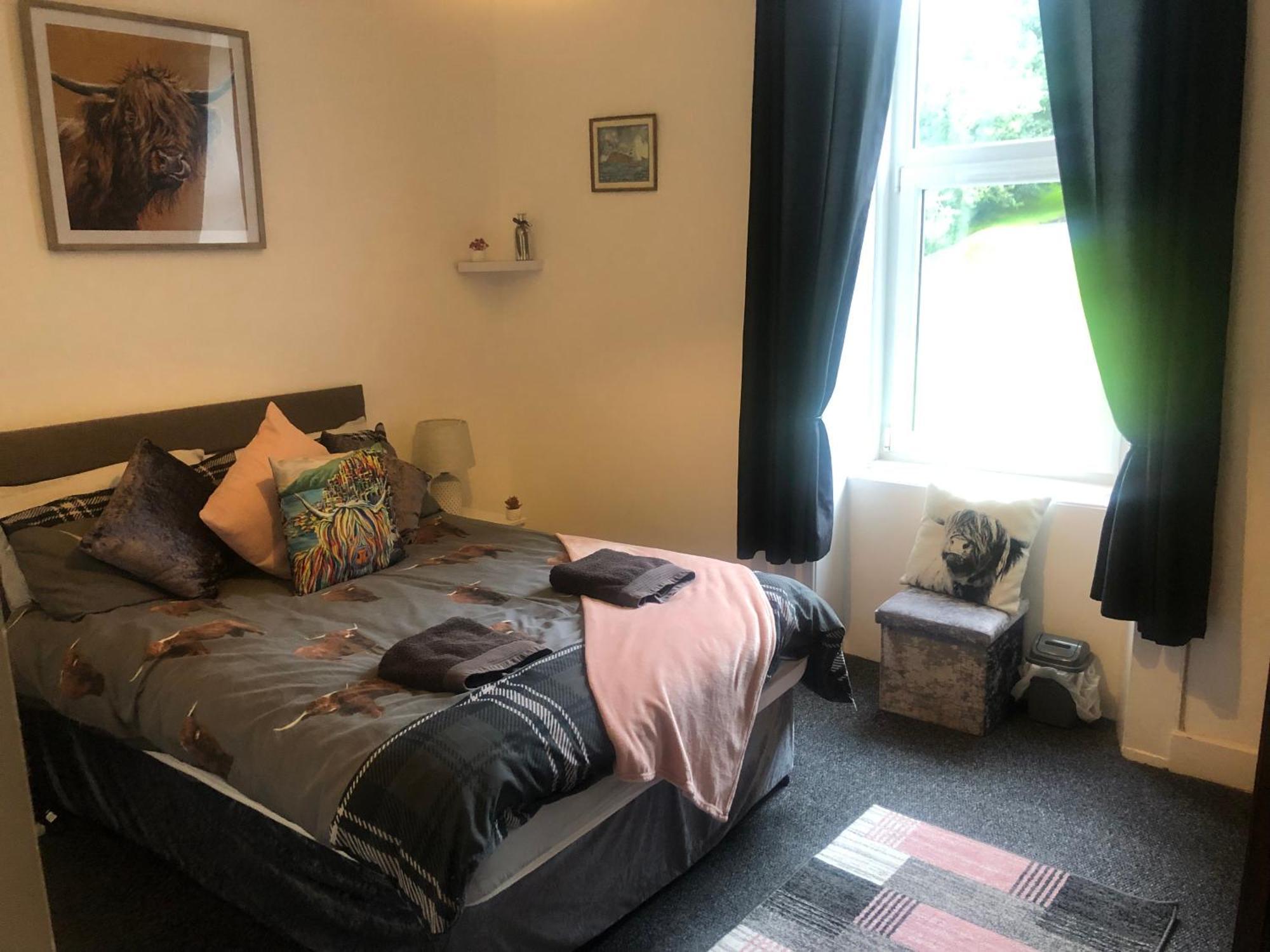 Captivating 2-Bed Apartment In Isle Of Bute Rothesay Ngoại thất bức ảnh