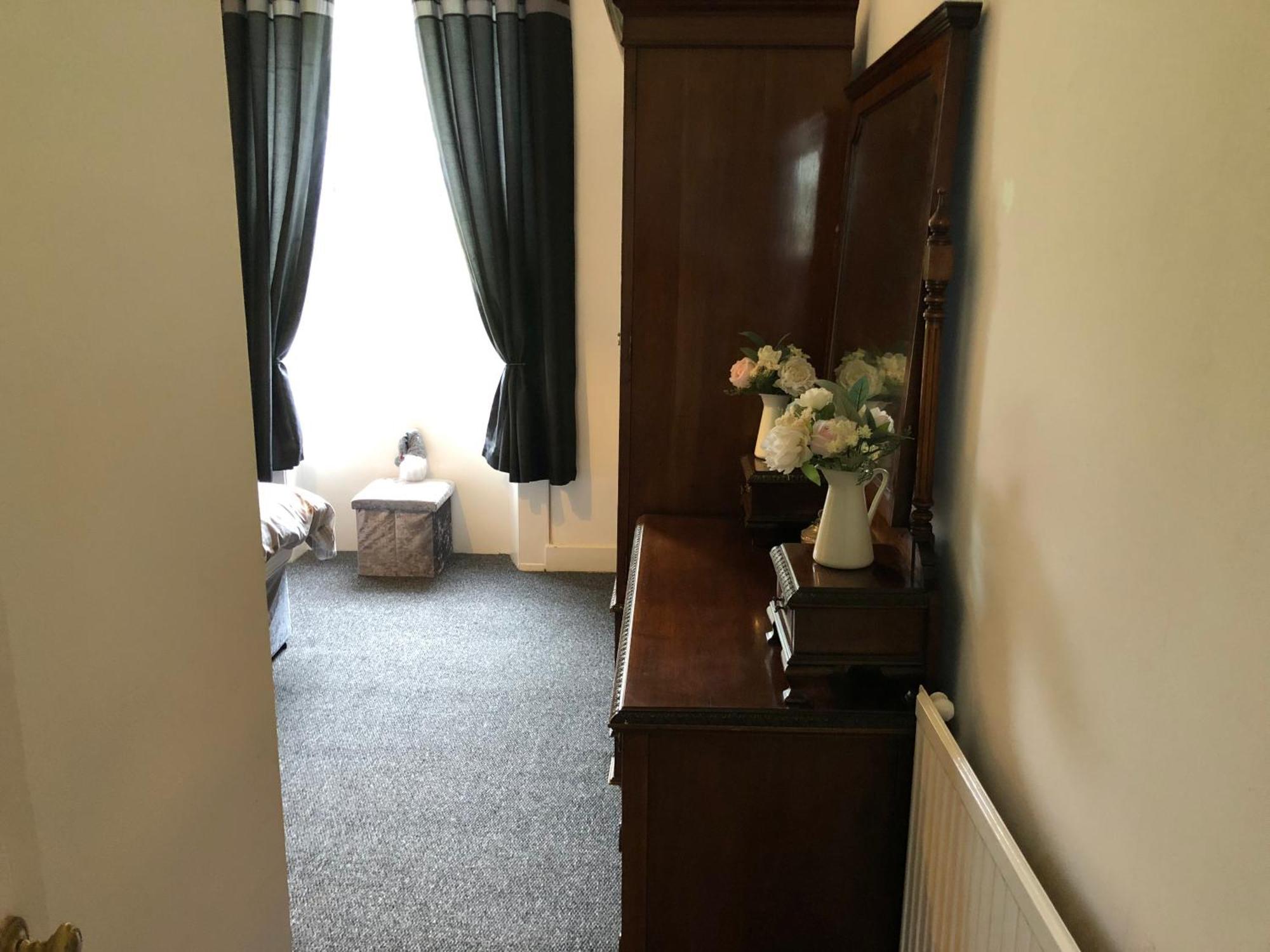 Captivating 2-Bed Apartment In Isle Of Bute Rothesay Ngoại thất bức ảnh
