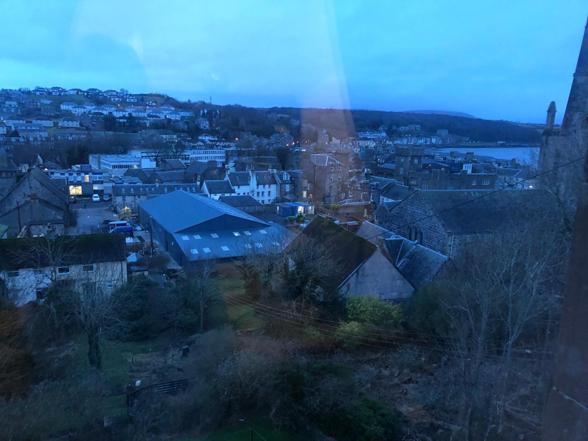Captivating 2-Bed Apartment In Isle Of Bute Rothesay Ngoại thất bức ảnh