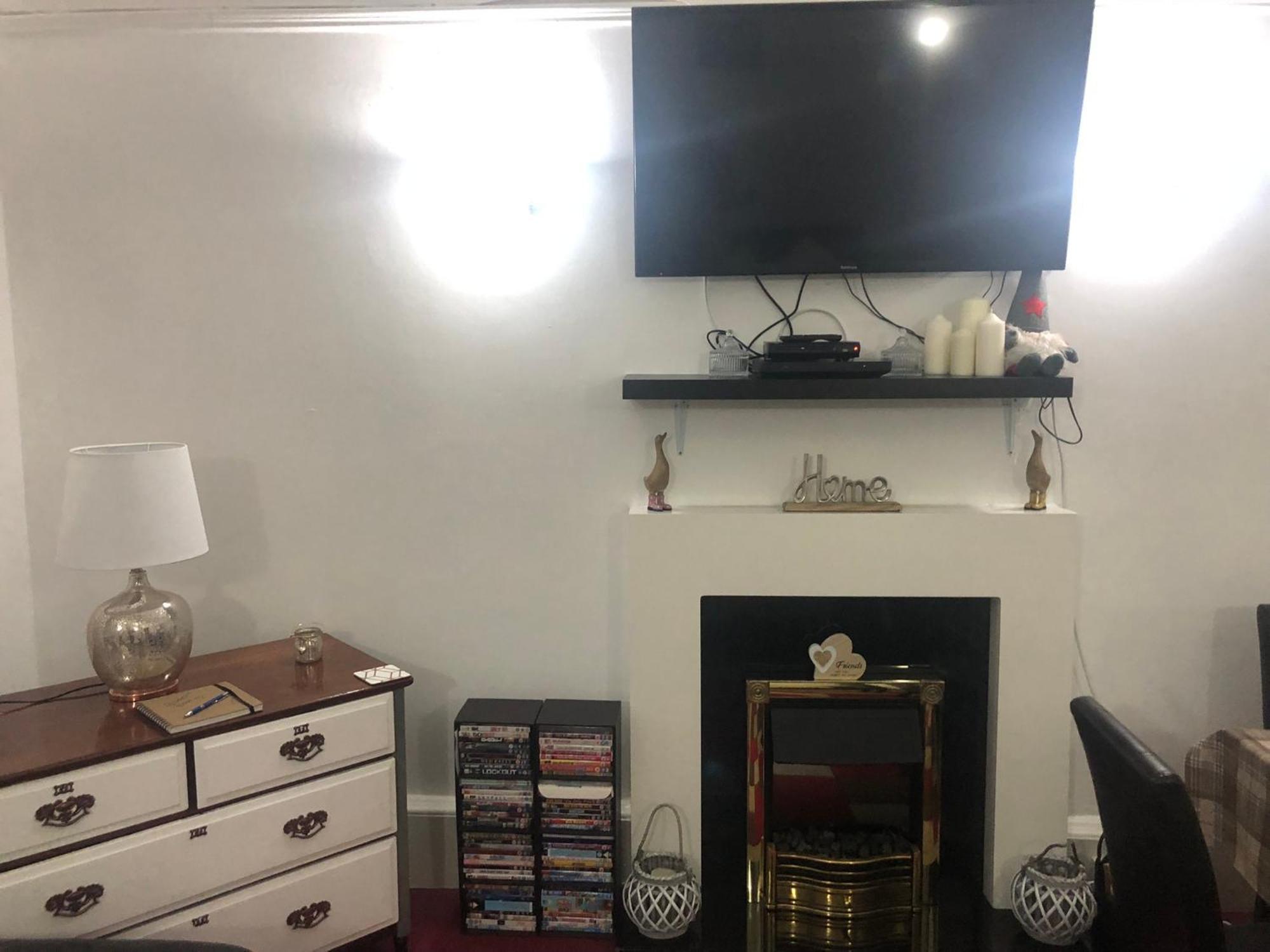 Captivating 2-Bed Apartment In Isle Of Bute Rothesay Ngoại thất bức ảnh