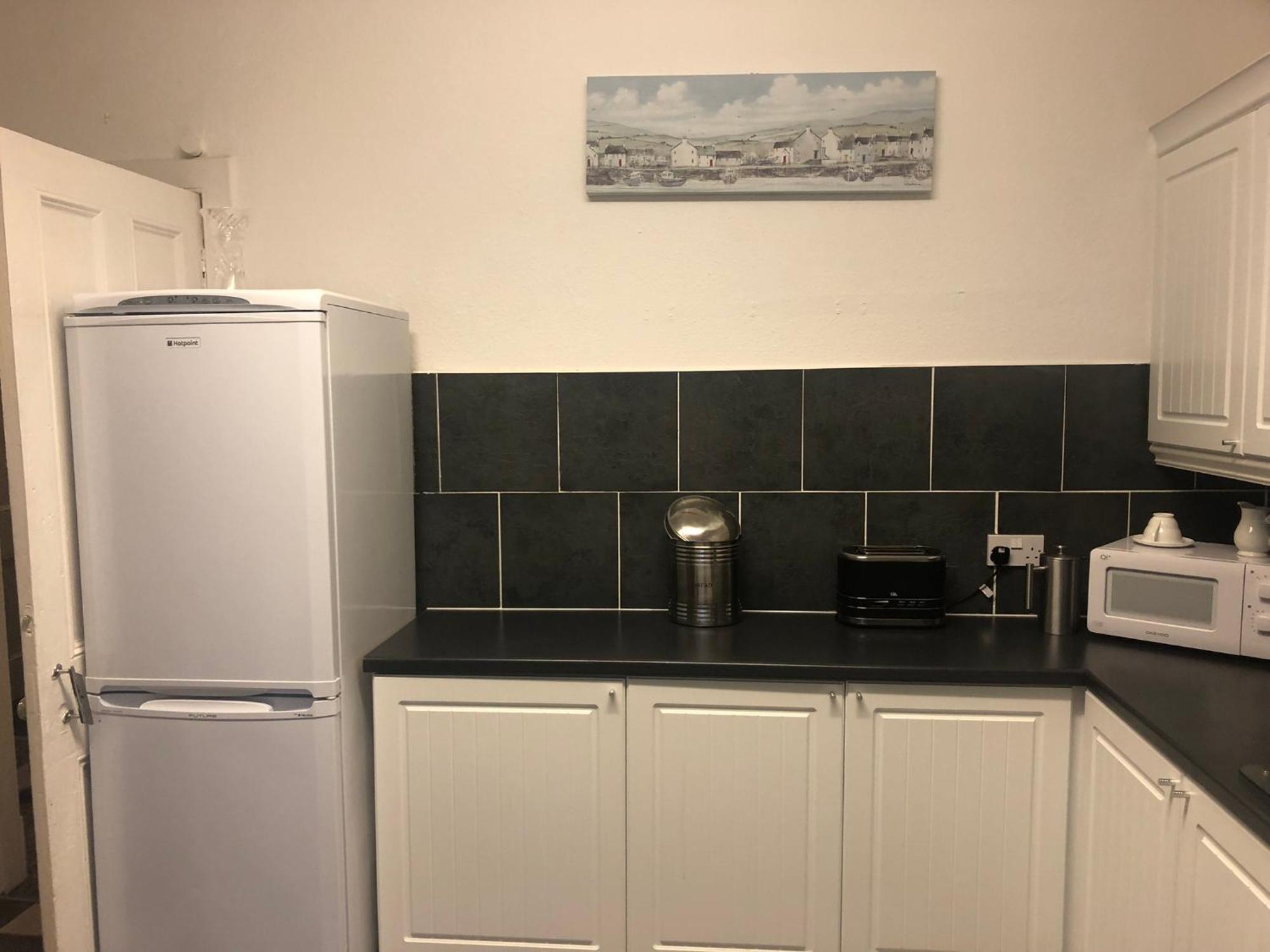 Captivating 2-Bed Apartment In Isle Of Bute Rothesay Ngoại thất bức ảnh