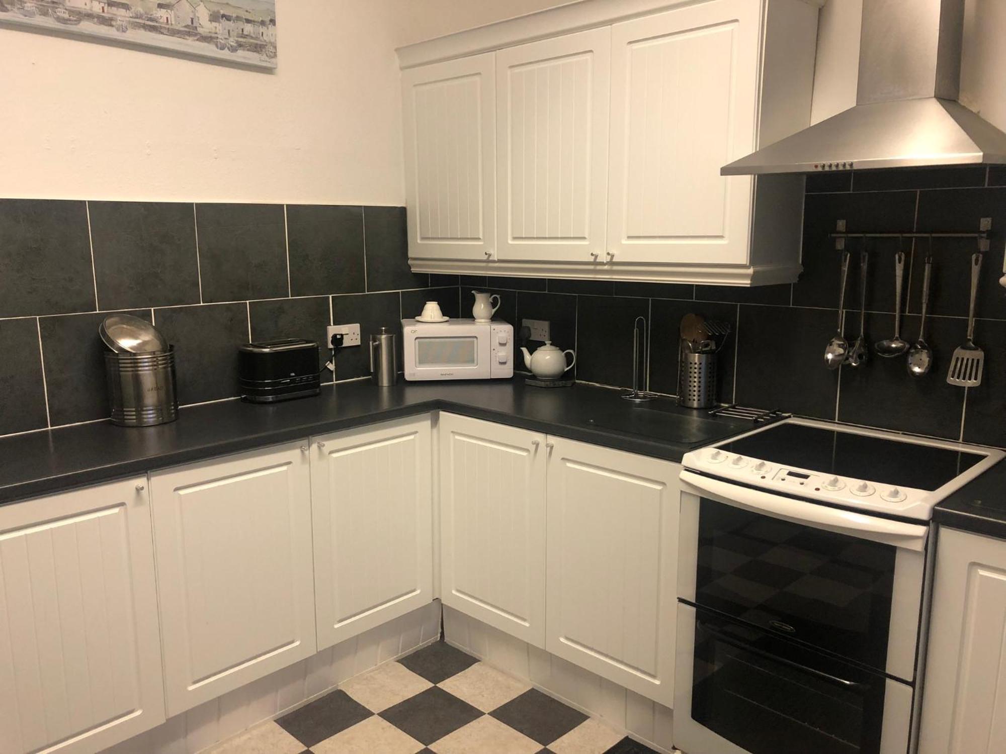 Captivating 2-Bed Apartment In Isle Of Bute Rothesay Ngoại thất bức ảnh